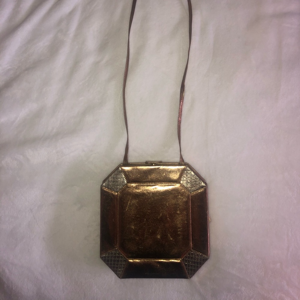 Vintage shoulder bag